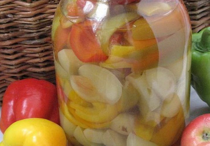 Маринованный болгарский перец с яблоками