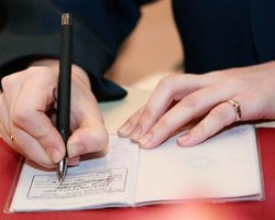 Регистрация и прописка — в чем разница? Обязательно ли делать регистрацию, если есть прописка?