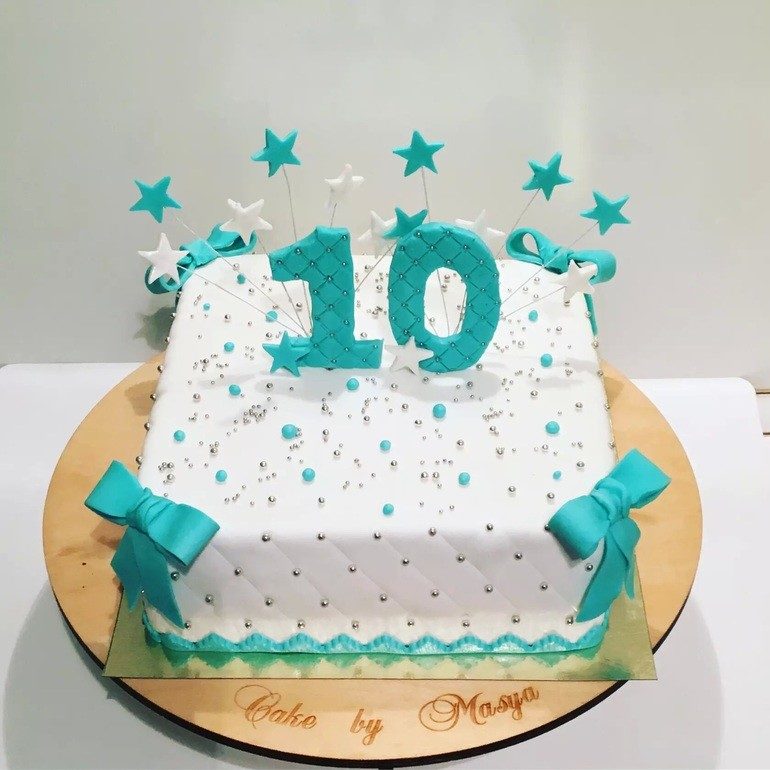 Торт на 10 лет с мастикой