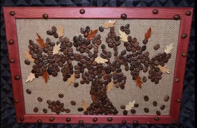 Поделка из кофейных зерен - дерево