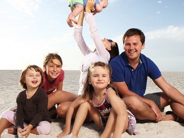 Есть ли льготы на отпуск многодетным родителям и какие? Дополнительный отпуск для многодетных родителей по трудовому кодексу: условия, оформление