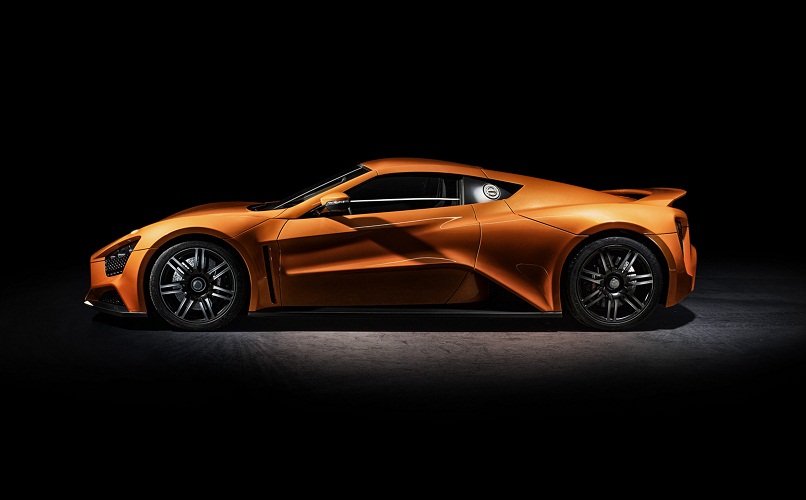 Огненный характер zenvo st1