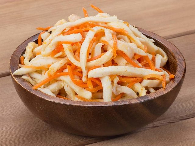 Кальмары по-корейски: быстрый рецепт, с морковью в кисло-сладком соусе, с овощами, в остром соусе, с огурцами, с морской капустой — самые вкусные рецепты для приготовления в домашних условиях