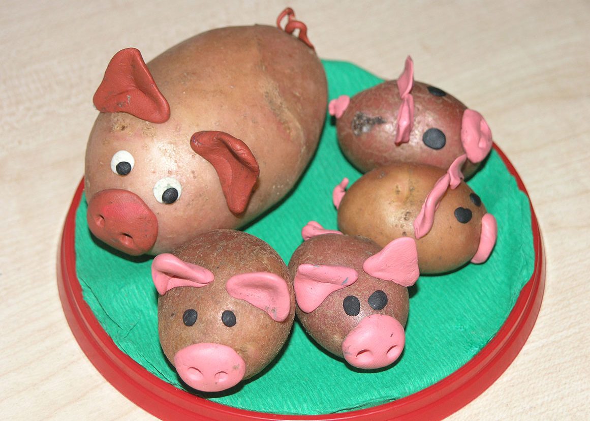 Поросята из картофеля