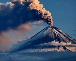 В каких регионах нашей планеты находится наибольшее сосредоточение вулканов, как образуются вулканы, какие бывают, сейсмоактивные зоны: краткое описание, фото