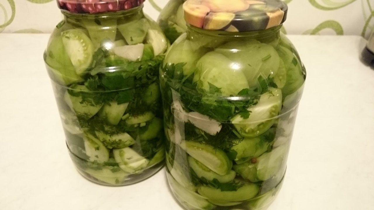 Вкусная и очень вкусная закуска из недозрелых помидор