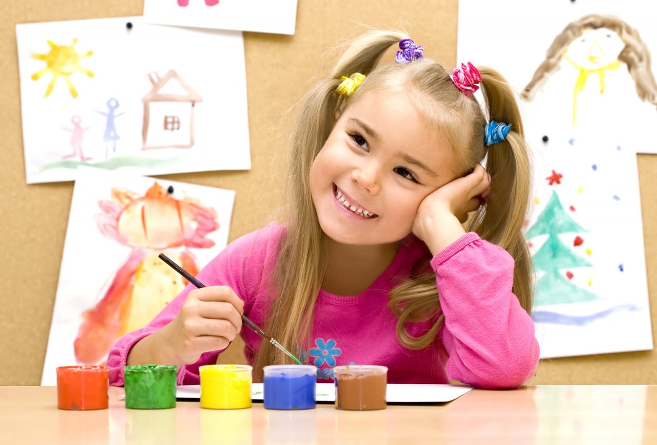 Создание креативного подарка - отличная игра для 6-летнего ребенка