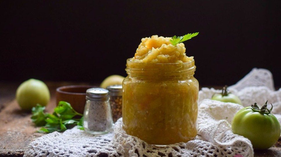 С яблочком
