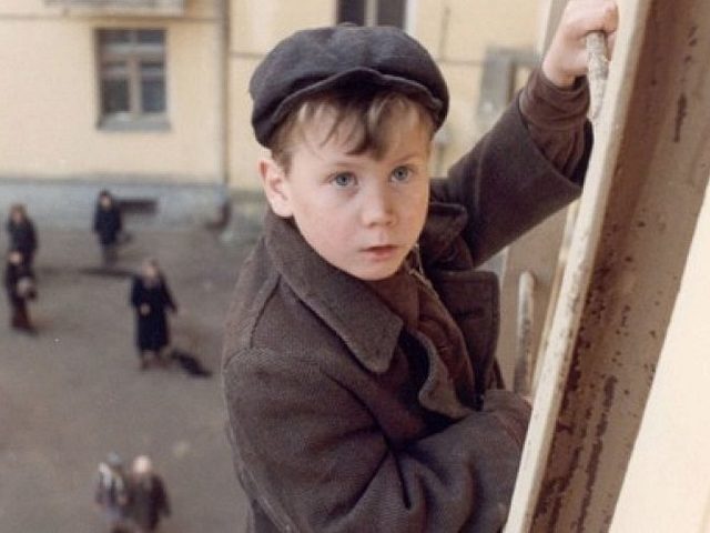 7 актеров, которые были сиротами