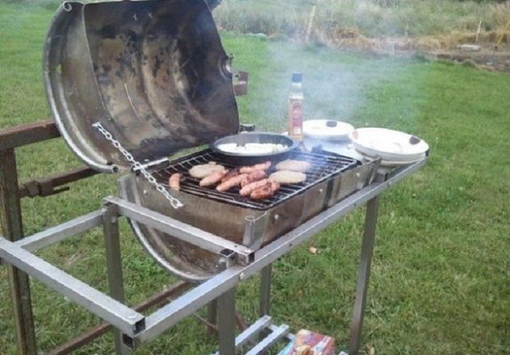 Не забудьте закрепить дверцу