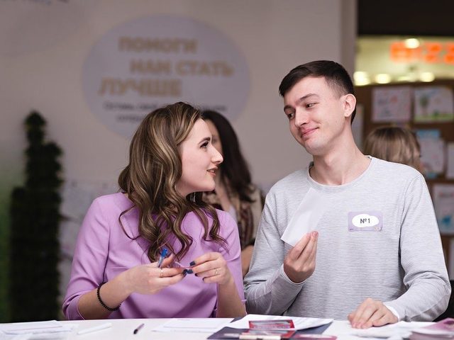 Сайты знакомств: потраченное время зря или реальный способ найти партнера? Как заполнить анкету на сайте знакомств, чтобы заинтересовать мужчину? Как найти свою судьбу в интернете? Основные ошибки общения в сети. Как избежать разочарований на сайтах знакомств?