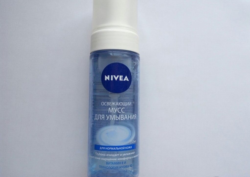 Освежающий мусс для демакияжа от nivea и от косметики избавит, и освежит