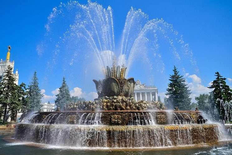 Символикой выступает любой водоем