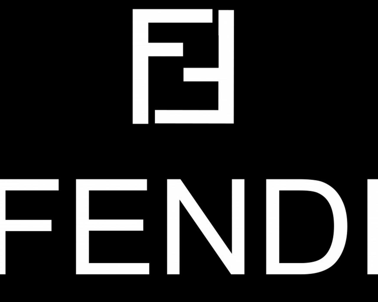 Буквы, составляющие логотип fendi, и правда будто тесно между собой связаны