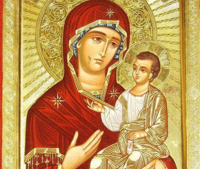 Вешайте над входом