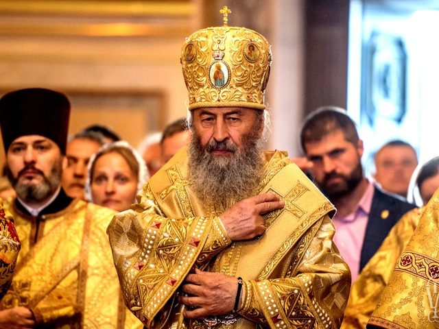 Что такое Литургия в православии, в какой последовательности она проводится: простым языком