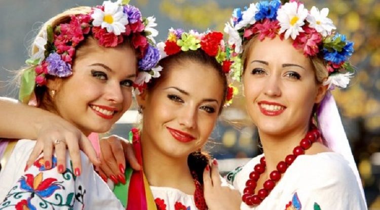 Нужно делать яркими