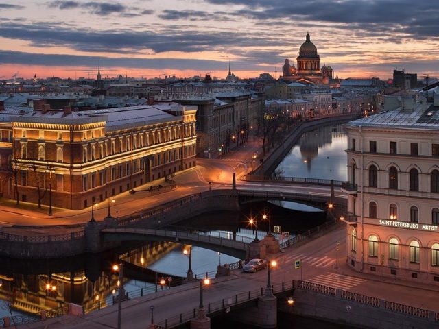 Белые ночи в Санкт-Петербурге: что это такое и как они выглядят? Откуда берутся белые ночи: научное объяснение. Когда в Санкт-Петербурге бывают белые ночи? Какие мероприятия происходят в Санкт-Петербурге во время белых ночей? Где в Санкт-Петербурге можно прогуляться в период белых ночей?