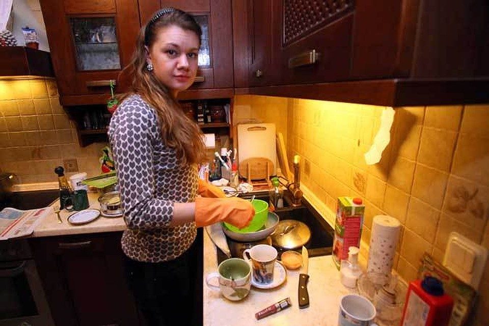 Жена домохозяйка