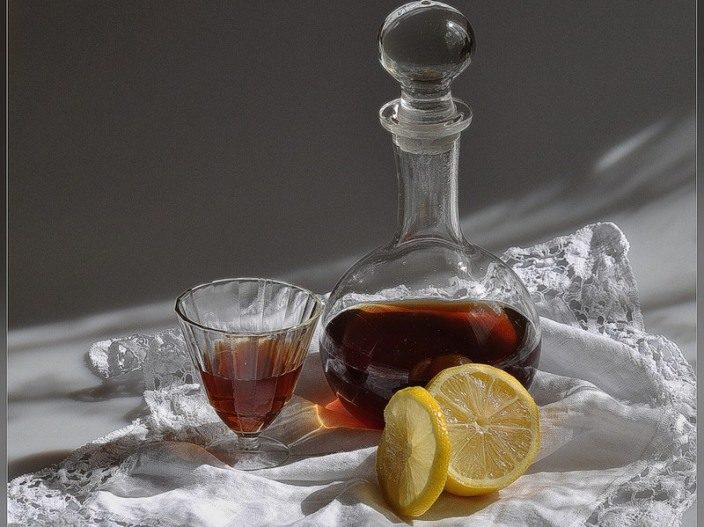Hennessy - «коньяк» из самогона с кофе