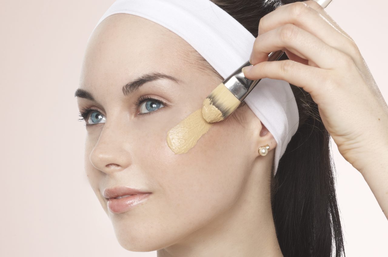 Маскирующий макияж