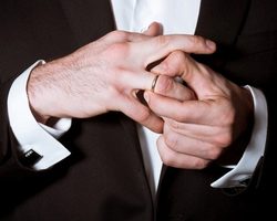 Как распознать женатого мужчину: признаки, пособие для девушек
