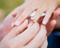 Почему почернело серебряное, золотое, обручальное кольцо на пальце, серебряное кольцо Спаси и Сохрани: что делать, приметы