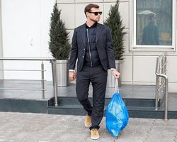 Можно ли и как правильно выбрасывать, выкидывать бытовые отходы, строительный мусор, технику, зеркало: правила, приметы, советы