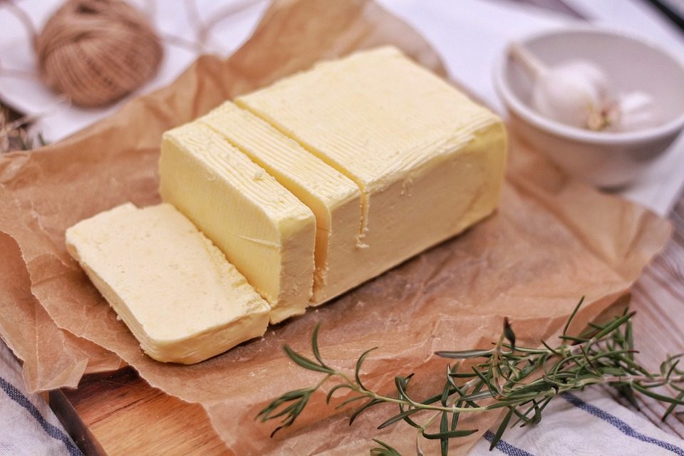 Сливочное масло - полезный для красоты и здоровья продукт