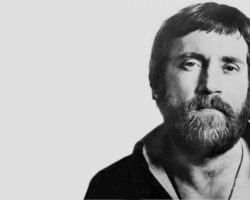 Владимир Высоцкий: годы жизни, биография, фильмография и музыкальная карьера, личная жизнь, похороны