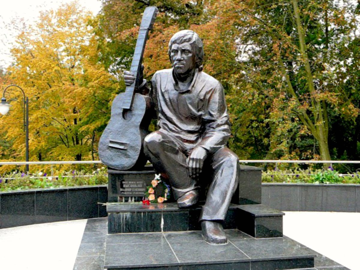 Памятник великого