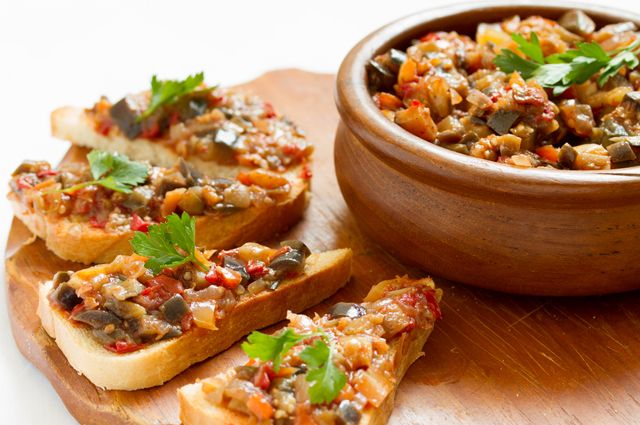 Кусочками
