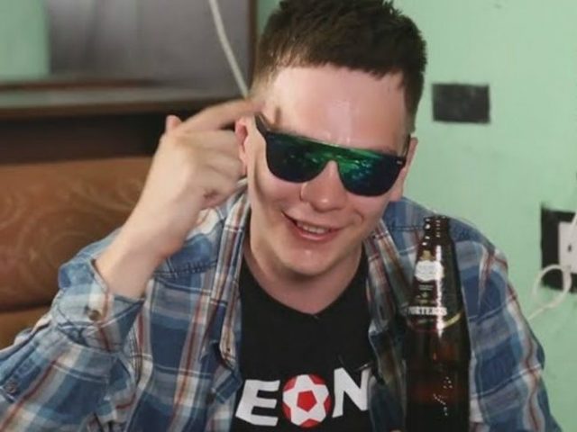Что значит фраза Гнойного «Изи рил ток синк эбаут ит»: перевод с английского на русский язык
