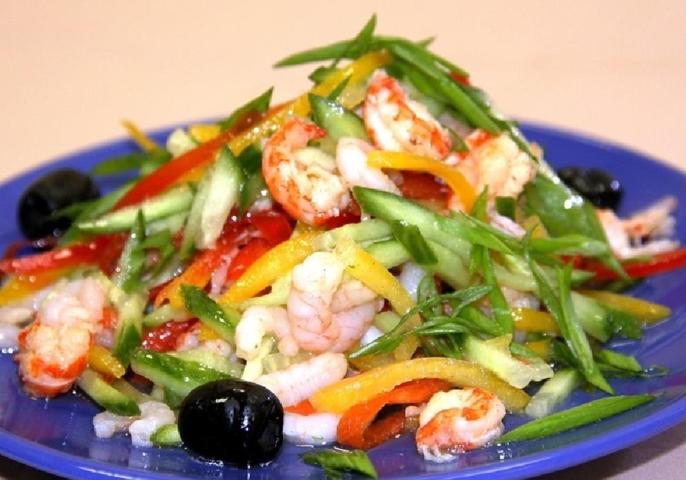 Морской коктейль с семгой
