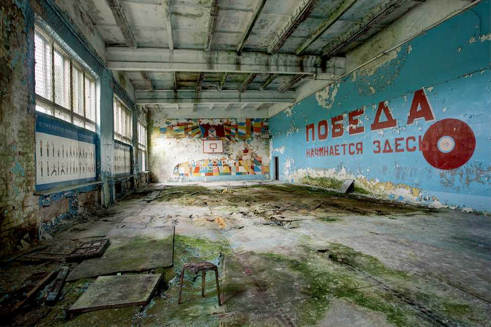 Заброшенное здание ссср