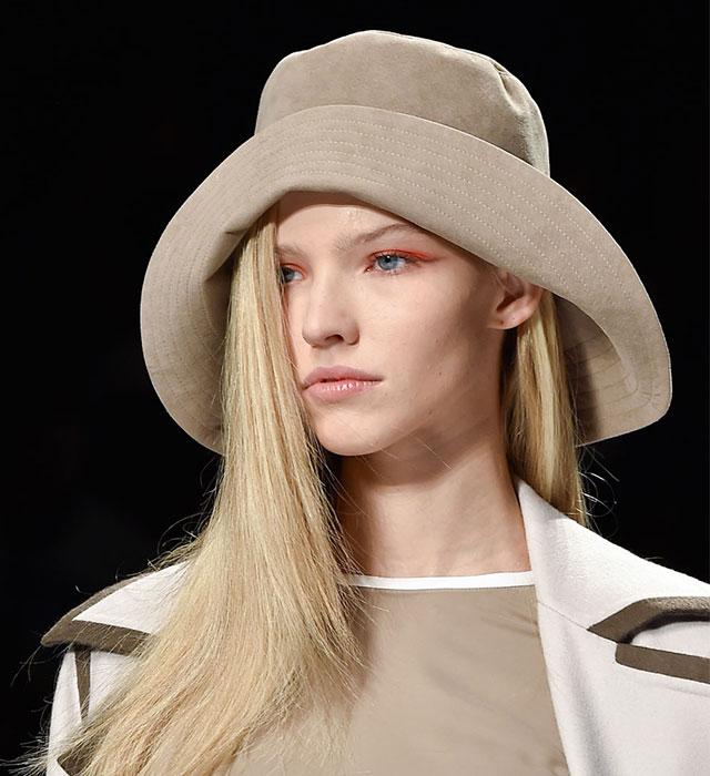 Max mara головные уборы весна-лето