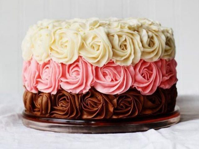 Белковый крем для торта: 8 самых вкусных рецептов, подробная инструкция, фото