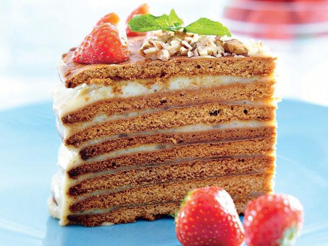 Крем для медового торта: 12 самых вкусных рецептов