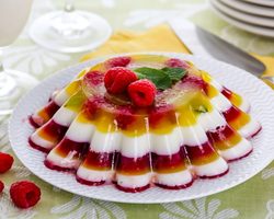 Желейный торт с фруктами с выпечкой и без выпечки: 6 рецептов, секреты приготовления, отзывы