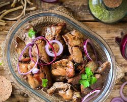 Что можно приготовить вкусненькое из куриной печени на ужин на второе: 14 пошаговых рецептов, советы, фото