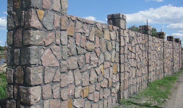 Каменные