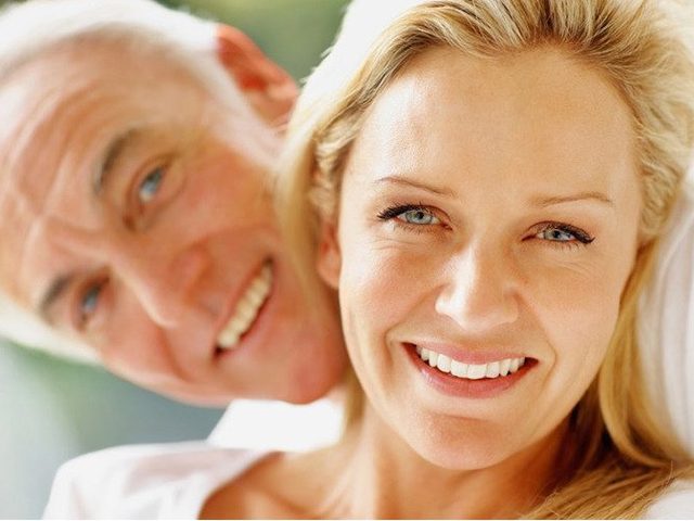 Почему женщина начинает искать мужчину после 40 лет: причины, отзывы. Как и где найти мужа после 40 лет: советы