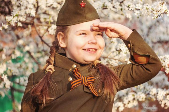 Цветущие деревья украсят фото к 9 мая