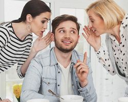 Какие фразы лучше не говорить свекрови, чтобы не потерять навсегда мужа?