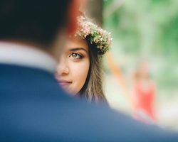 Знакомство с иностранцем: стоит ли девушке ехать на свидание, в гости, для знакомства за границу? Как себя вести при знакомстве с иностранцем?