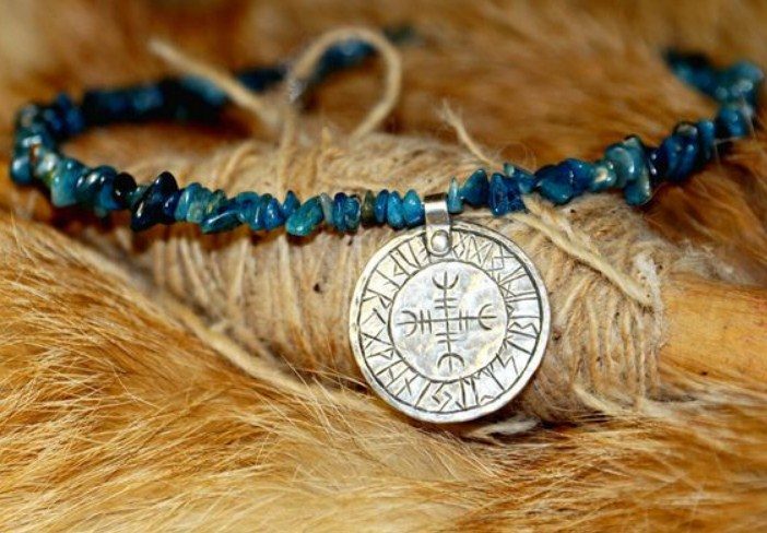 Зарядите и носите лично, никому не передавая