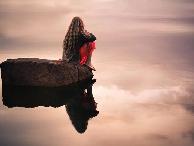 Что делать, если ты никому не нужен: 10 лучших советов психолога. Женщина 40 лет никому не нужна: что делать?