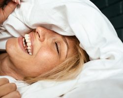 Сколько нужно спать взрослому человеку: нормы сна. Почему регулярный сон так важен для здоровья?