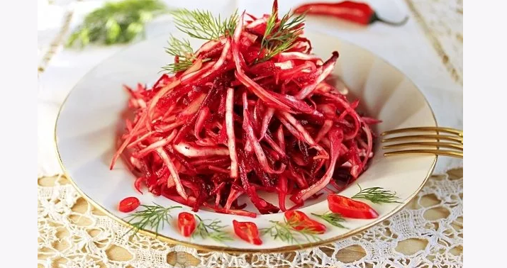 Летний салат и закуска на праздничный стол