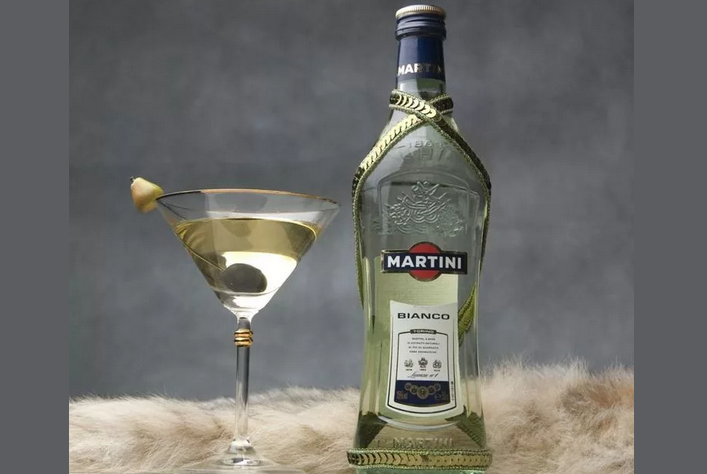 Мартини алкогольный напиток bianco (бьянко)